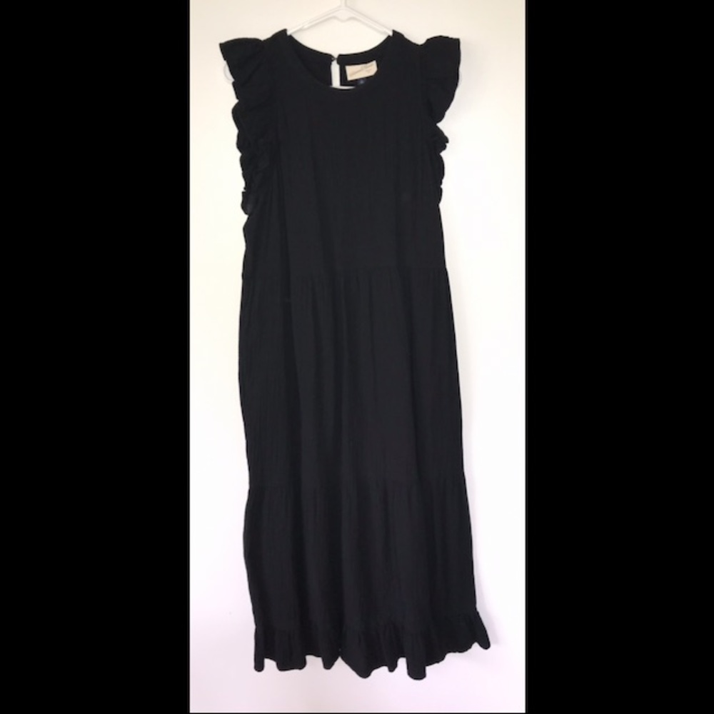 UNIVERSAL THREAD DRESS